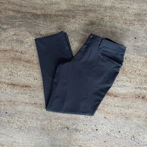 Lululemon ABC Classic-Fit 5 Pocket Pant Size 36/ 30”L Warpstreme